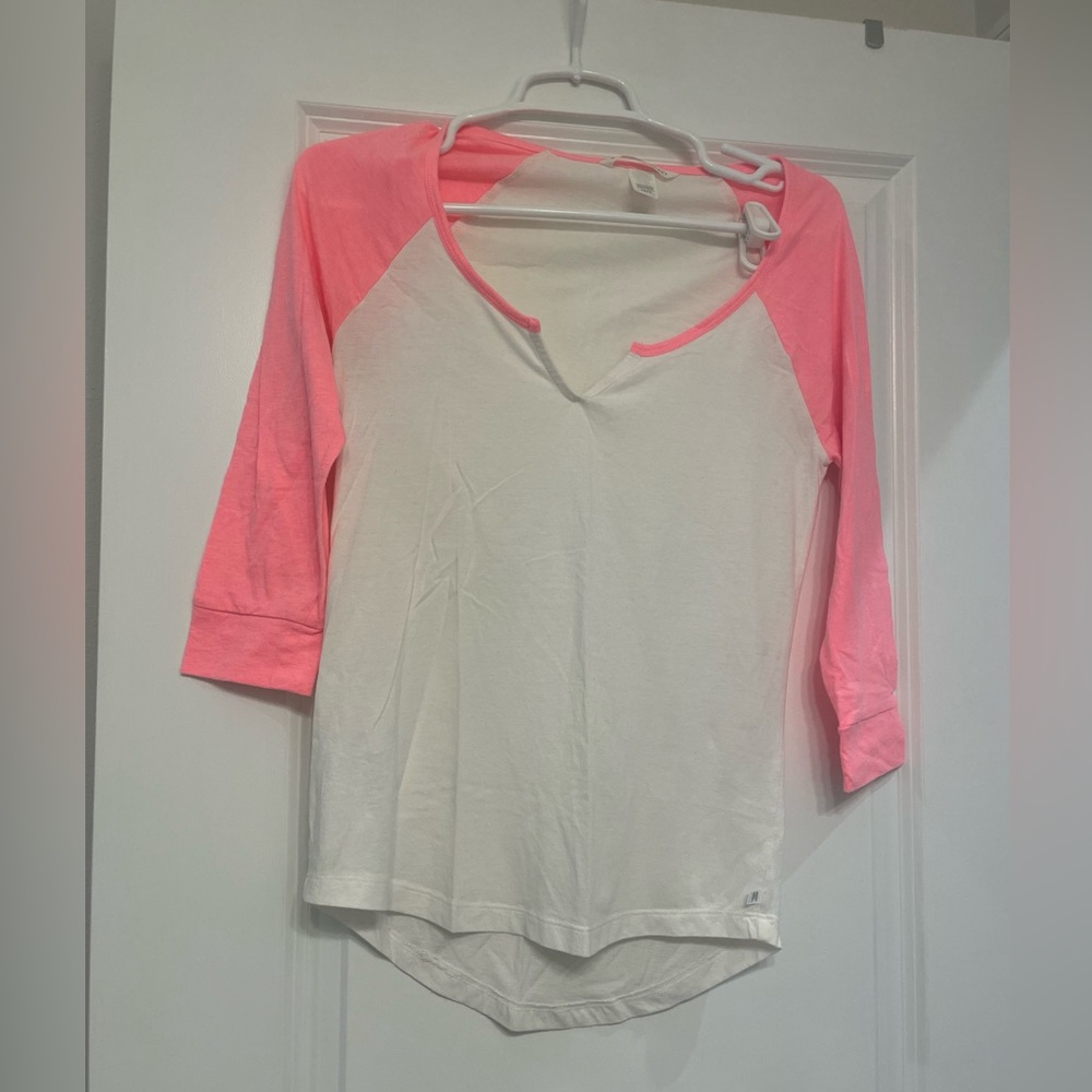 3/4 length sleeve top